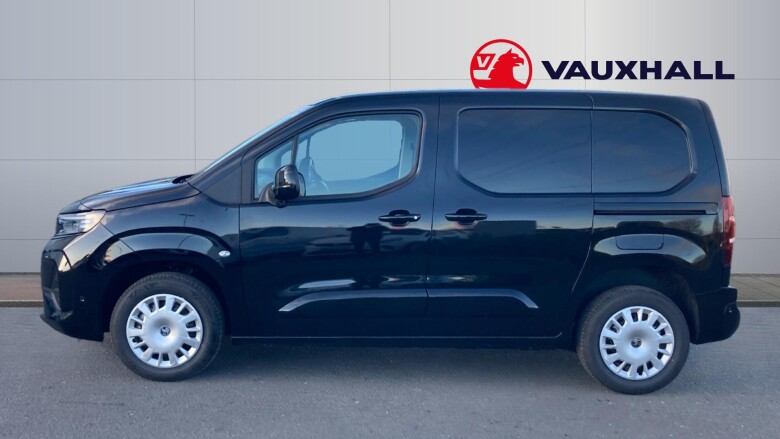 Vauxhall Combo Cargo Combo Diesel 1.5 Turbo D 100ps Pro H1 Van